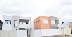 Villa R+1