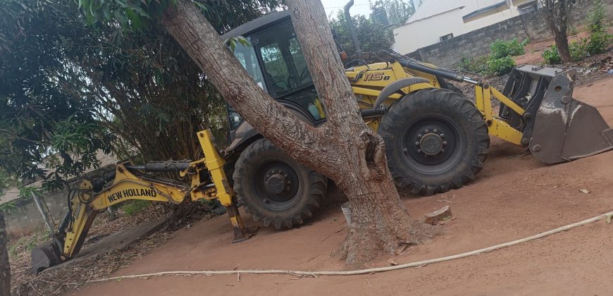 TRACTOPELLE EN EXCELLENT ETAT EN VENTE