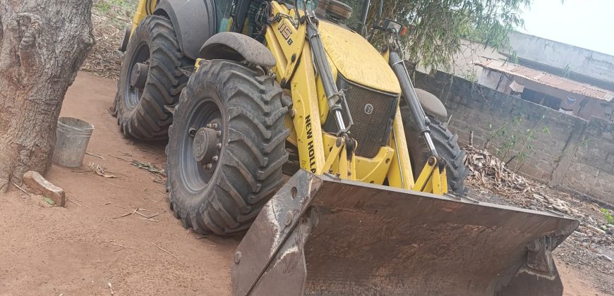 TRACTOPELLE EN EXCELLENT ETAT EN VENTE