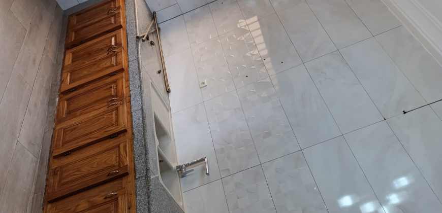APPARTEMENT À LOUER SUR LE Bdv JEAN PAUL II, Lomé