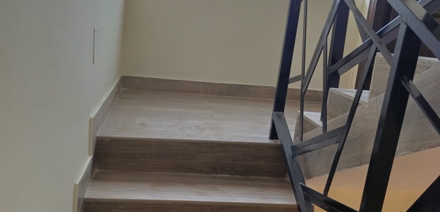 APPARTEMENT À LOUER SUR LE Bdv JEAN PAUL II, Lomé
