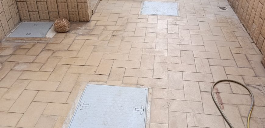 APPARTEMENT À LOUER SUR LE Bdv JEAN PAUL II, Lomé