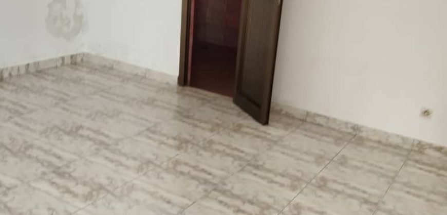 VILLA R+2 EN VENTE A LOME ADIDOGOME AMADAHOME