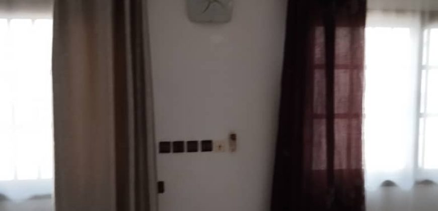 VILLA R+2 EN VENTE A LOME ADIDOGOME AMADAHOME