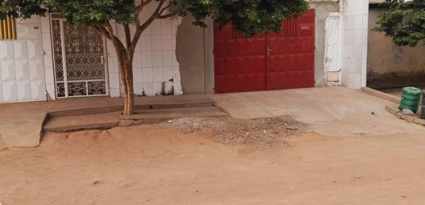 VILLA R+2 EN VENTE A LOME ADIDOGOME AMADAHOME