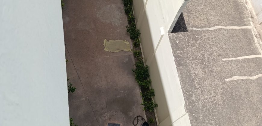 À LOUER – VILLA R+3 SPACIEUSE À ABLOGAMÉ RUE DE L&rsquo;OCAM, ZONE PORTUAIRE (LOMÉ)