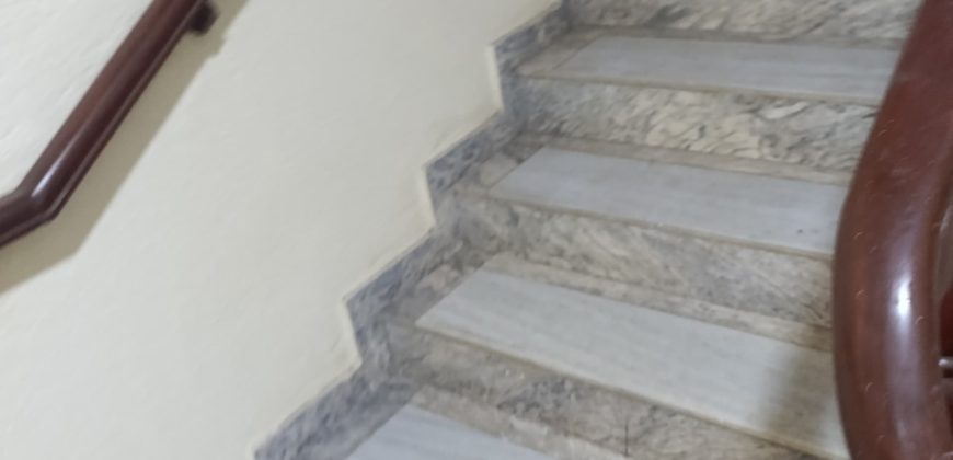 À LOUER – VILLA R+3 SPACIEUSE À ABLOGAMÉ RUE DE L&rsquo;OCAM, ZONE PORTUAIRE (LOMÉ)