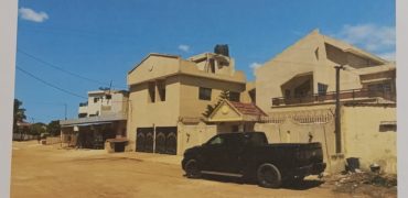 VILLA DE PRESTIGE R+2 EN VENTE A HEDZRANAWOE LOME EN FACE DE LA STATION TOTAL ENERGIES